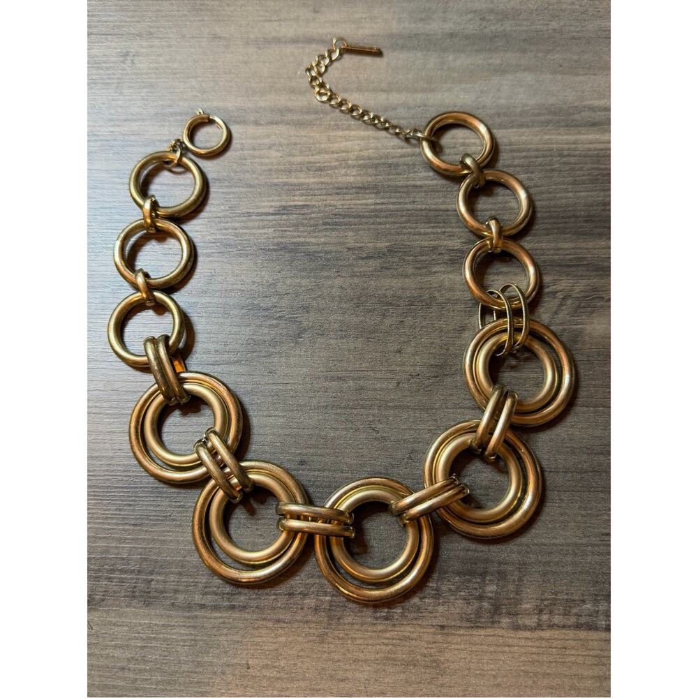Vintage Saks Fifth Avenue Statement necklace #946 gold tone rings - Picture 3 of 11